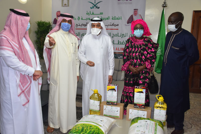 SOLIDARITÉ RAMADAN: L’Ambassade du Royaume d’Arabie Saoudite distribue plus 900 paniers alimentaires