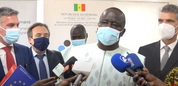 Fonds d’appui à l’insertion ANPEJ/ GIZ : Les bénéficiaires de la région de Dakar reçoivent leurs lots de matériel