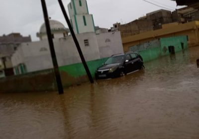 Pluies à Dakar : La mosquée de l’Unité 6 des Parcelles Assainies encore sous les eaux…