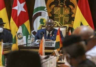 Coup d’Etat en Guinée: Voici les lourdes sanctions de la Cedeao contre Mamady Doumbouya et Cie