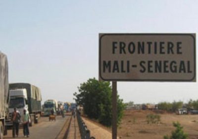 La police renforce sa présence aux frontières avec le Mali