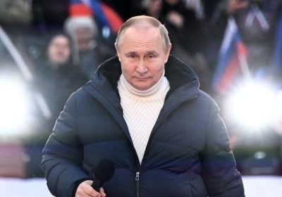 En plein discours, Poutine disparaît de la télévision, le Kremlin évoque une panne