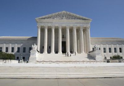 États-Unis : la Cour suprême prête à annuler le droit à l’avortement, selon Politico