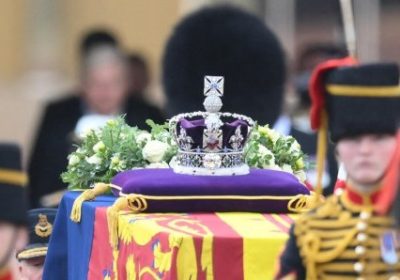 Chefs d’État, cornemuses et cavalerie… le programme des funérailles de la reine Elizabeth II