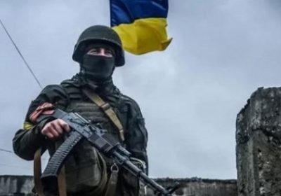 Votes d’annexion: les autorités prorusses de régions ukrainiennes annoncent le « oui » en tête