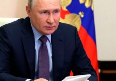 Fusillade dans une école russe: Poutine dénonce un « acte de terroriste inhumain »