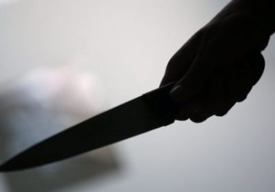 Horreur à la Cité Fadia : un bijoutier assène plusieurs coups de couteau à sa femme
