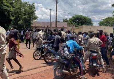 Mali: au moins 13 civils tués par des soldats et des hommes « blancs », démenti militaire