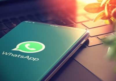 WhatsApp : les utilisateurs peuvent désormais échanger des messages pendant une coupure d’internet