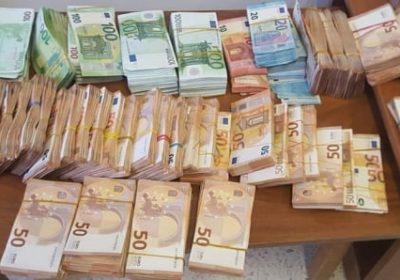Confiscation récurrente de devises à Tunis : L’ambassade du Sénégal invite les Sénégalais à se renseigner sur la réglementation douanière de ce pays