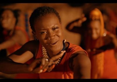 « Boulko door, boulko saaga… » : Gabrielle Kane aux manettes, Sidy Diop et Ngaka Blindé au micro pour un hymne dédié aux femmes