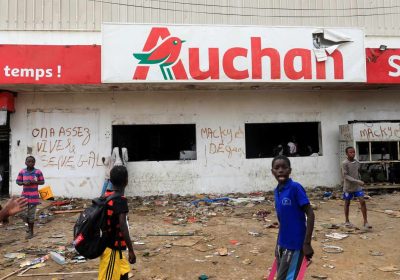 Saccages Auchan : 300 emplois sont menacés