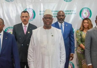 CEDEAO : Les chefs d’État encensent Macky Sall et invitent les acteurs politiques sénégalais à “s’abstenir de toute violence”