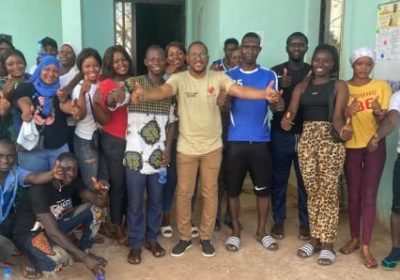 Kédougou : la jeunesse s’engage pour la protection des bus de Dakar Dem Dikk