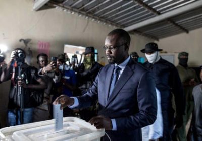 Présidentielle au Sénégal: les avocats de l’Etat affirment que l’opposant Sonko reste inéligible