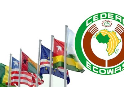 A Abuja, la CEDEAO drague le trio Mali-Burkina-Niger et reste muet sur le putsch de Macky
