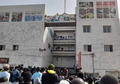 Sit-in improvisé à Walf, des Sénégalais étalent leur colère